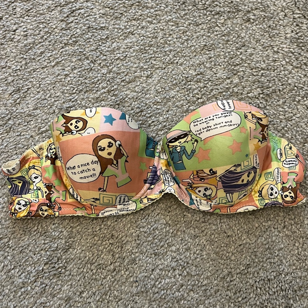 Vintage Y2K Comic Style Bra